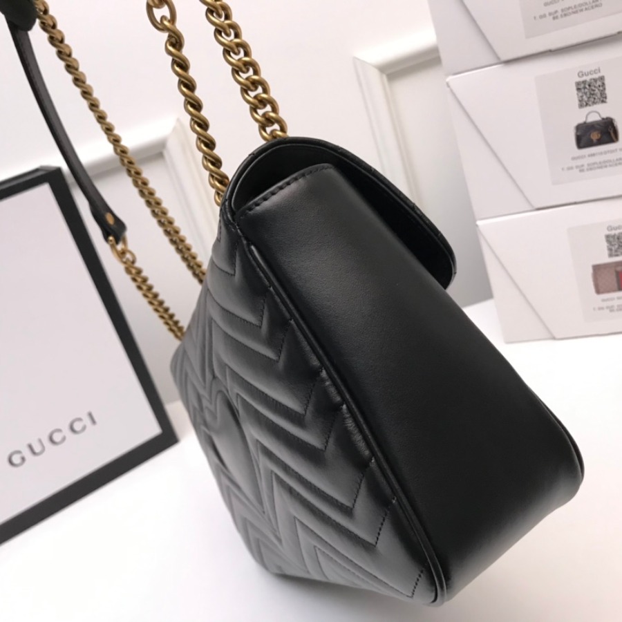 443496 GG Marmont medium matelassé shoulder bag, GUCCI