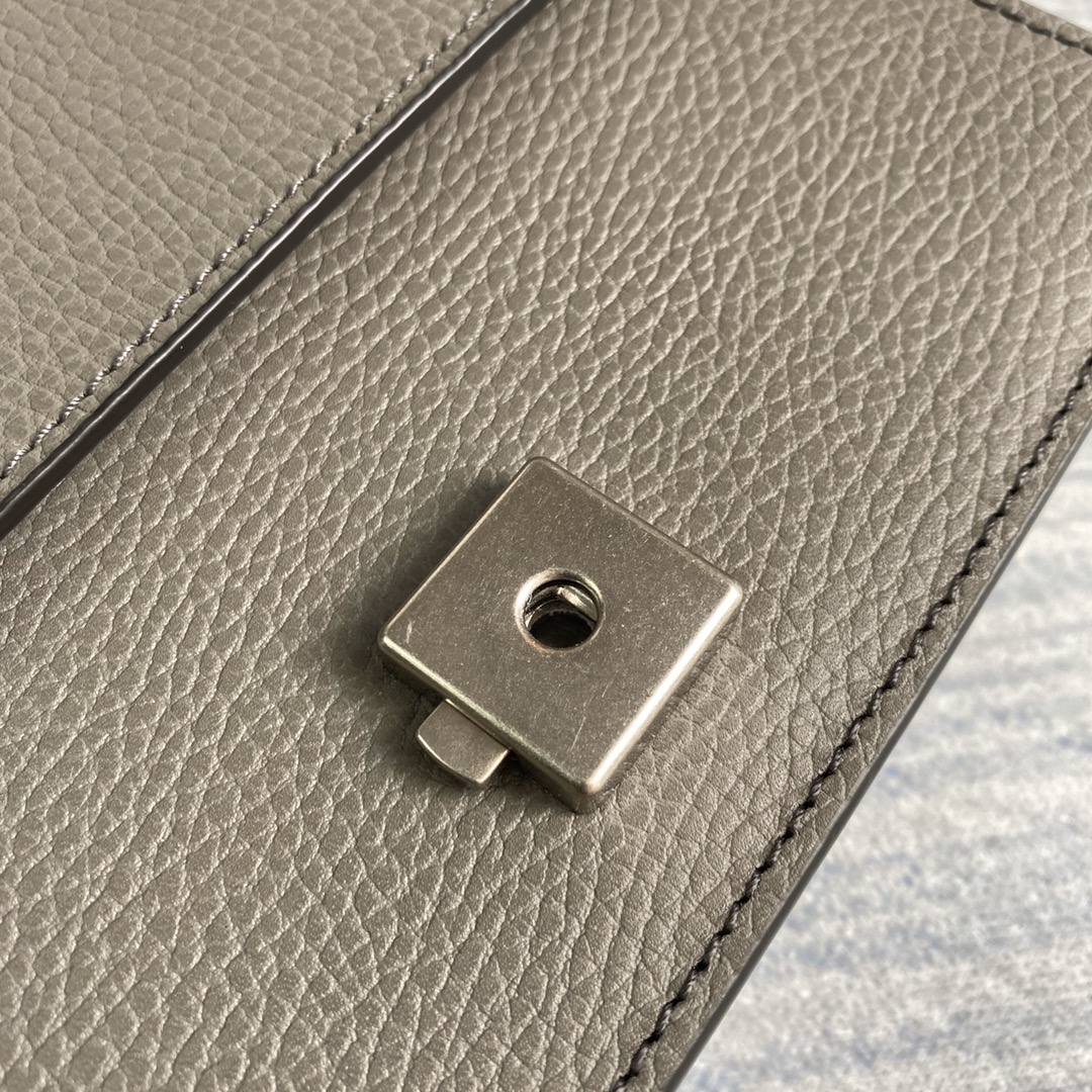 421970, Dionysus leather mini bag, GUCCI Chain Bags for Women