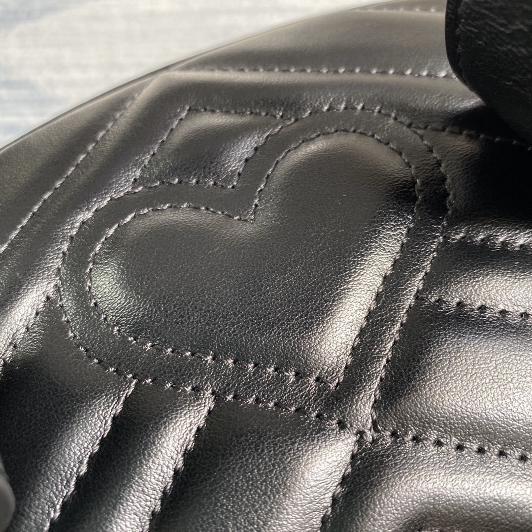 476434 GG Marmont matelassé leather belt bag