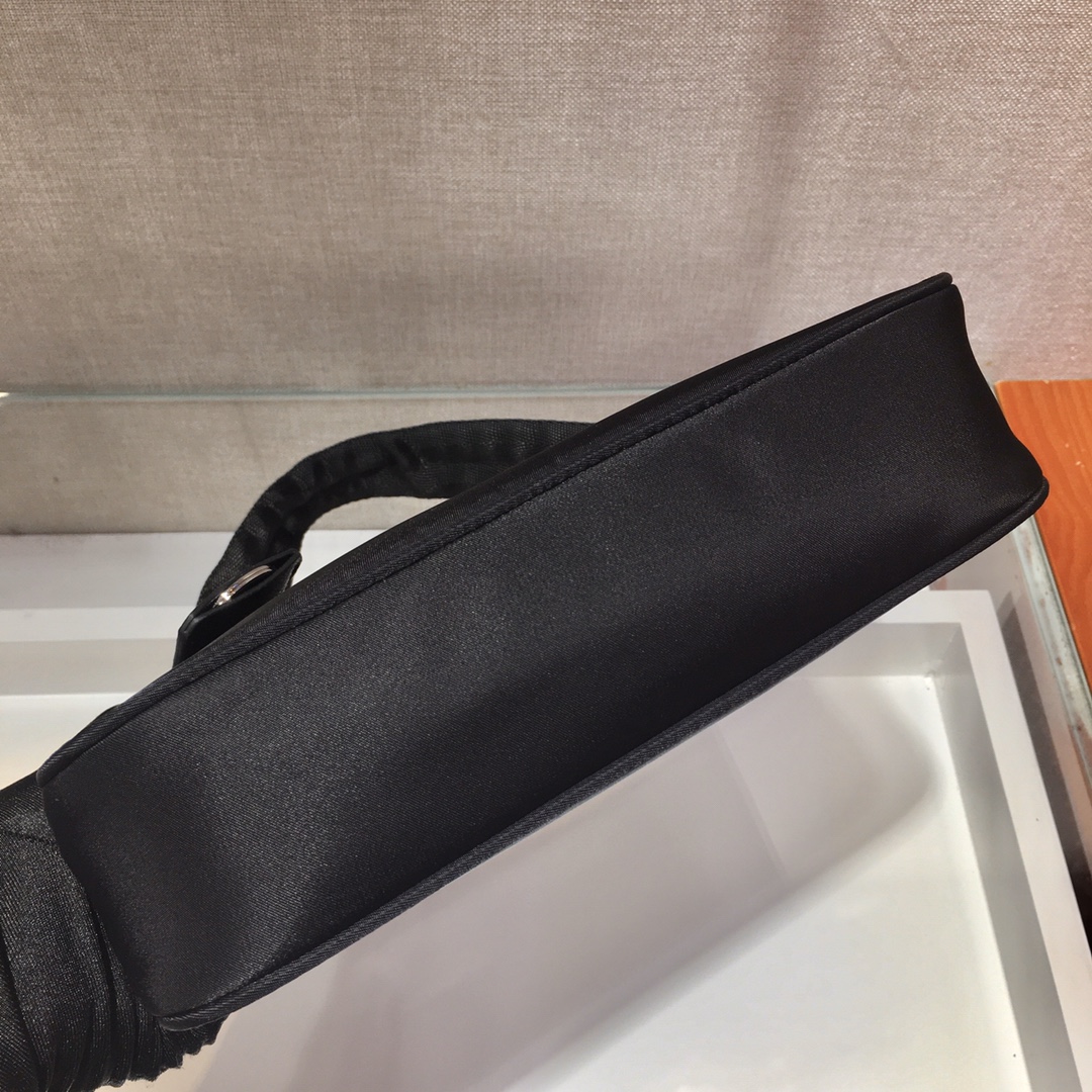 Re-Edition 2000 Nylon Mini Bag, 1NE515 Prada