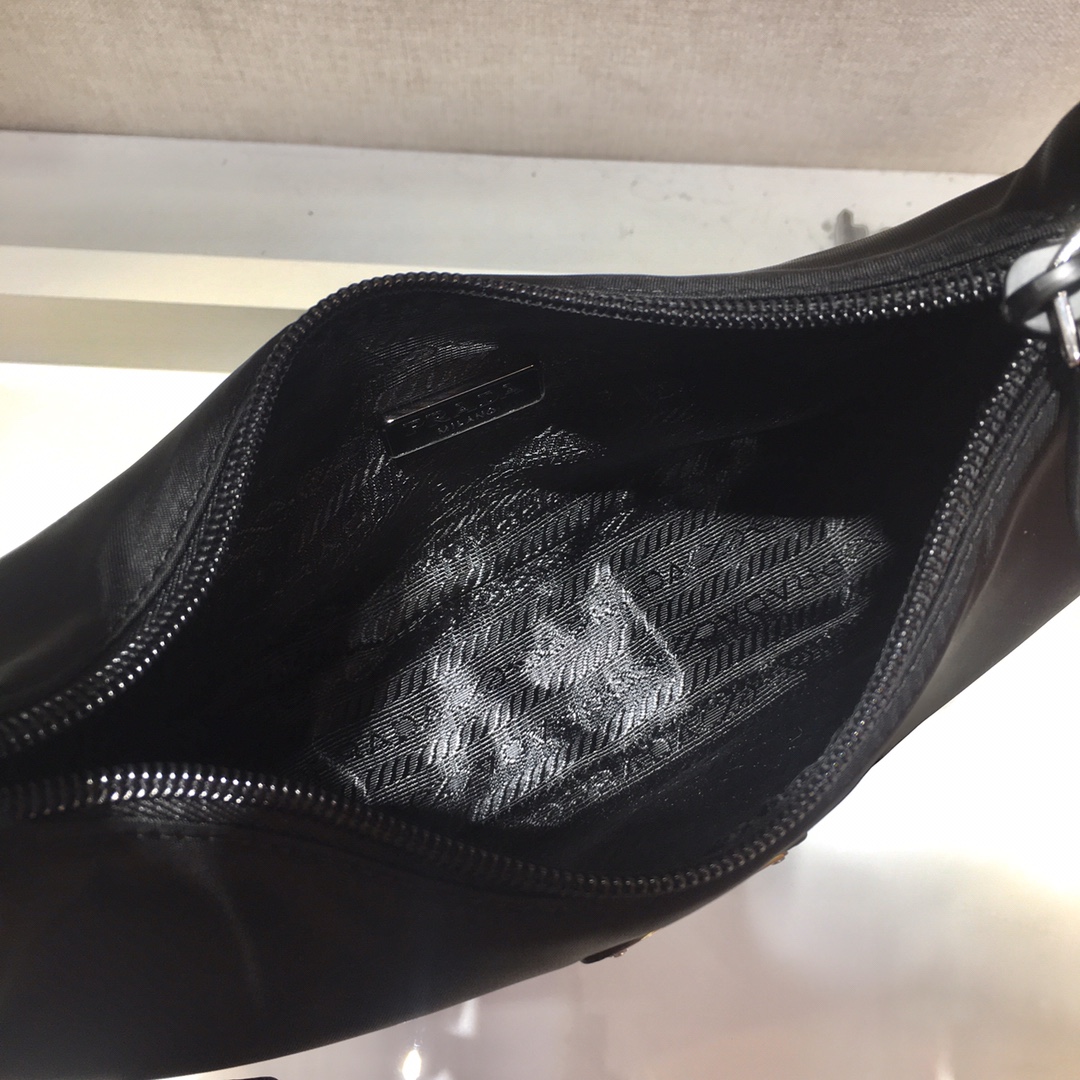Re-Edition 2000 Nylon Mini Bag, 1NE515 Prada