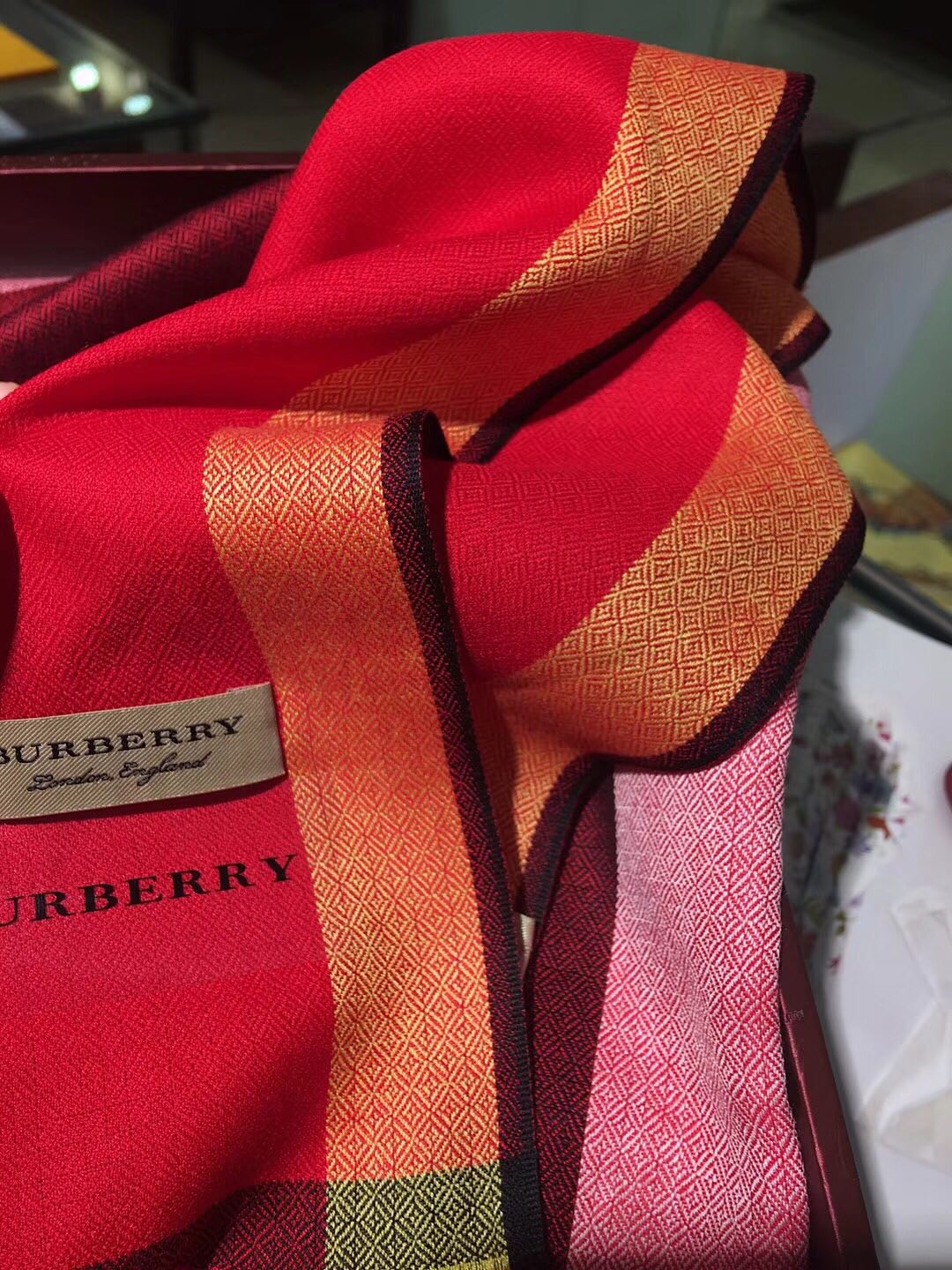 The Classic Check Cashmere Scarf, Burberry Scarves