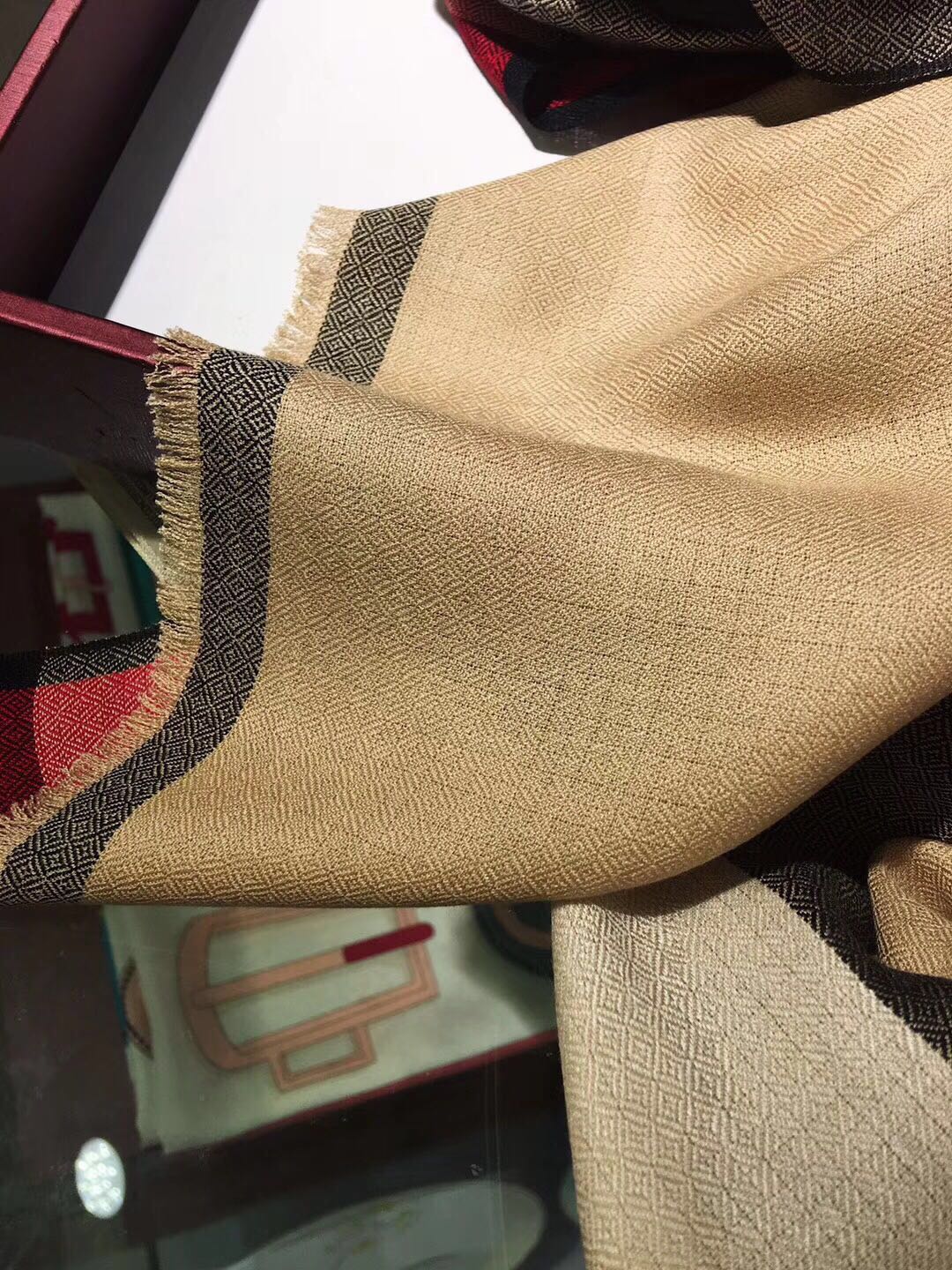The Classic Check Cashmere Scarf, Burberry Scarves