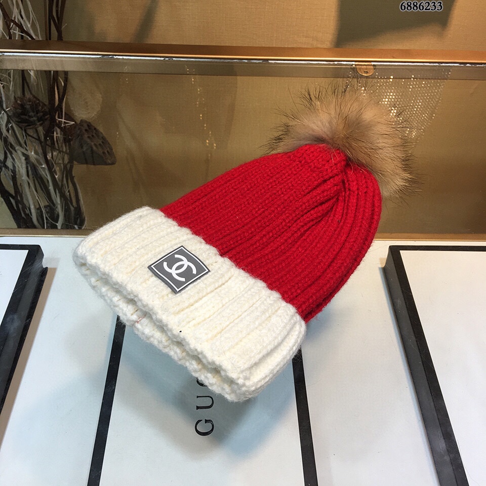 Chanel Skullies & Beanies, Hats