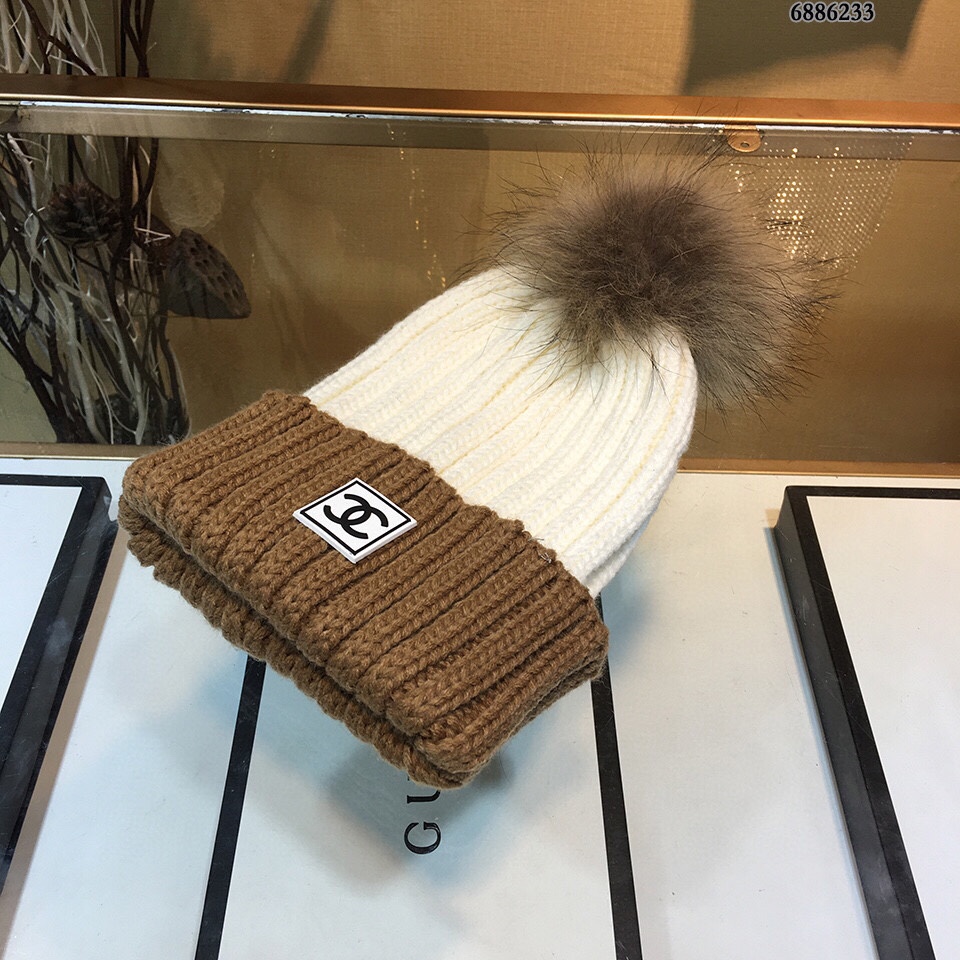 Chanel Skullies & Beanies, Hats