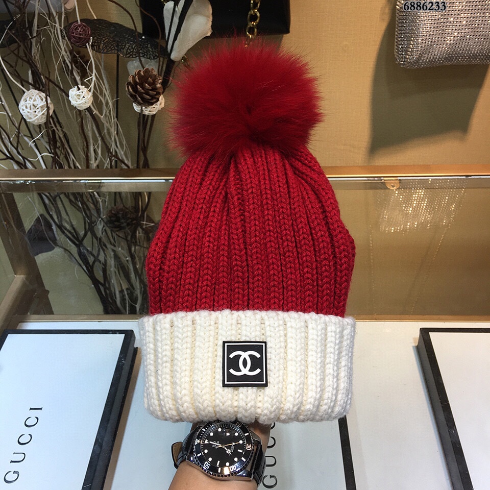 Chanel Skullies & Beanies, Hats