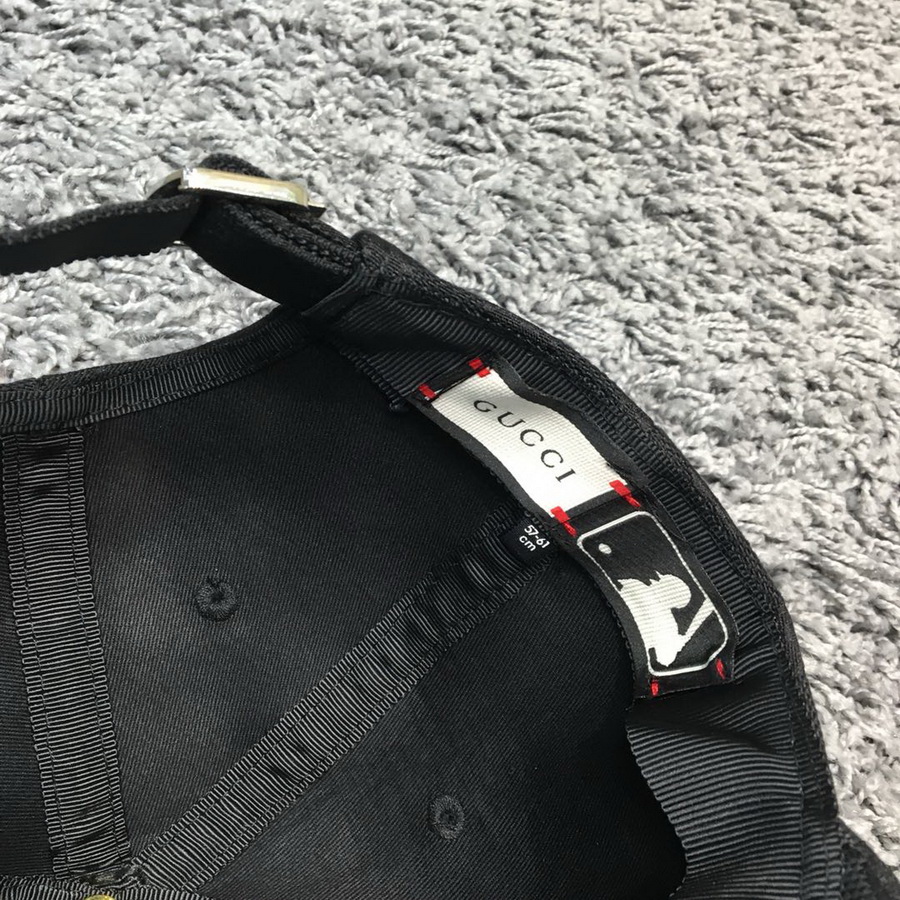 GG canvas baseball hat, GUCCI
