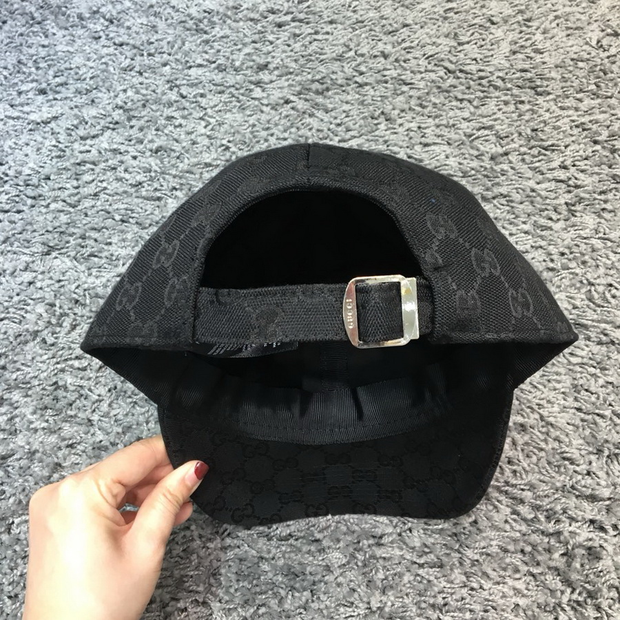 GG canvas baseball hat, GUCCI