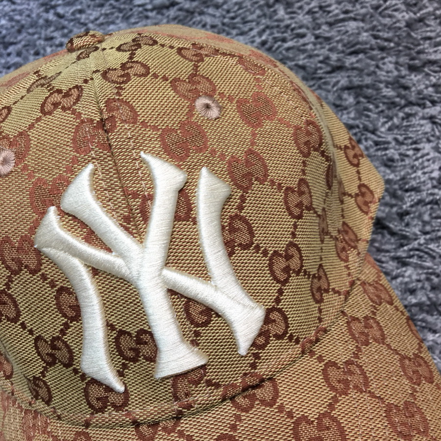 GG canvas baseball hat, GUCCI