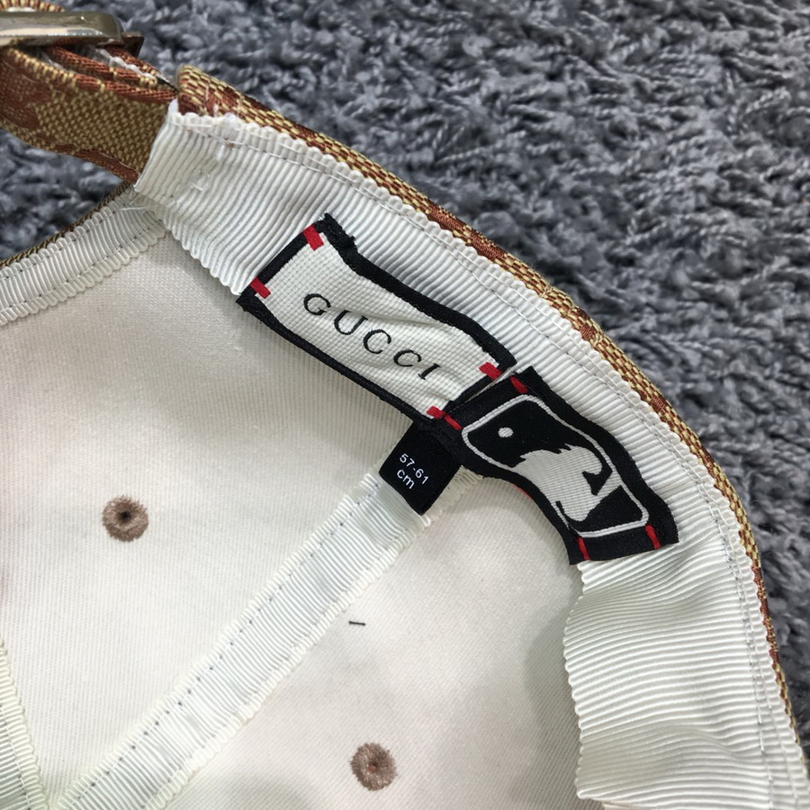 GG canvas baseball hat, GUCCI