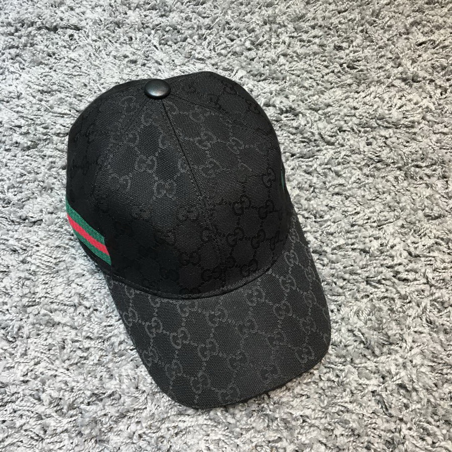 GG canvas baseball hat, GUCCI
