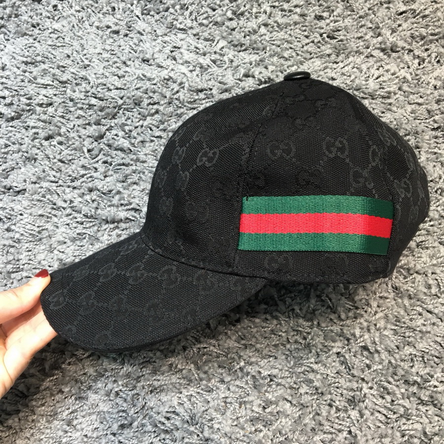 GG canvas baseball hat, GUCCI