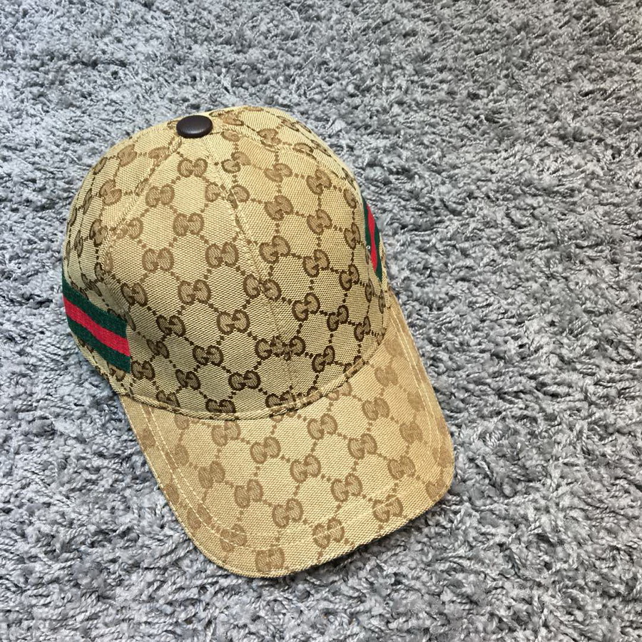 GG canvas baseball hat, GUCCI