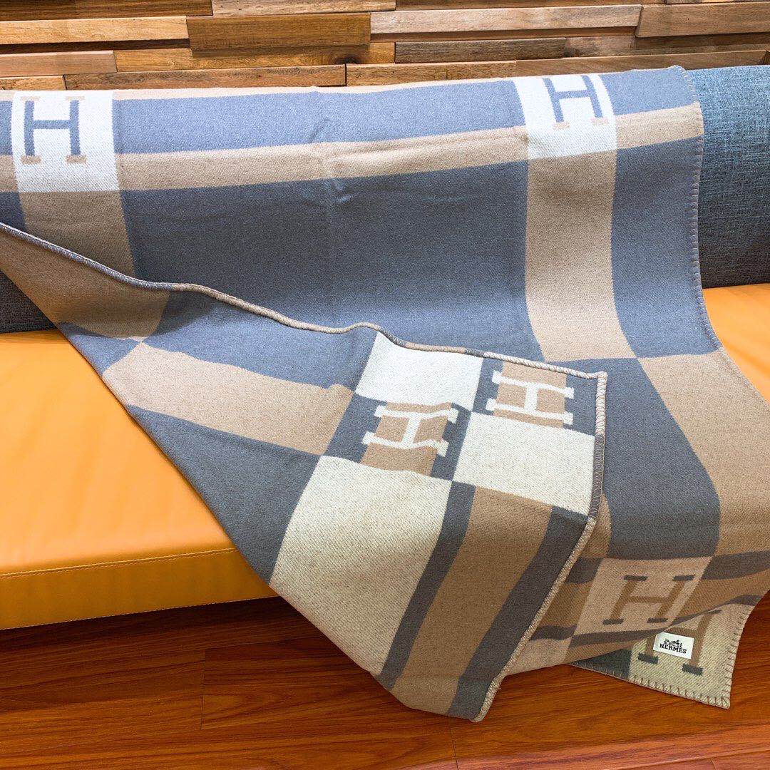 HERMES Blanket