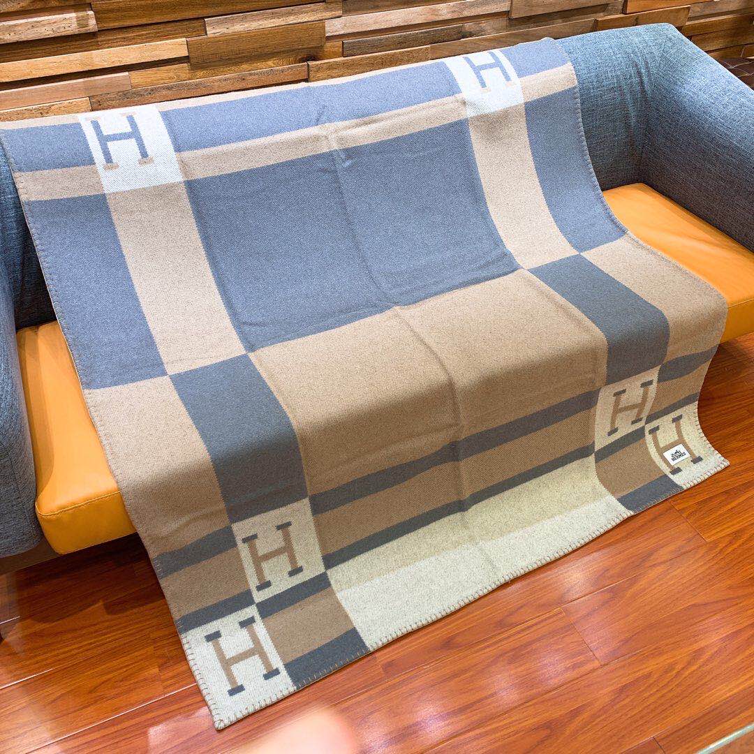 HERMES Blanket
