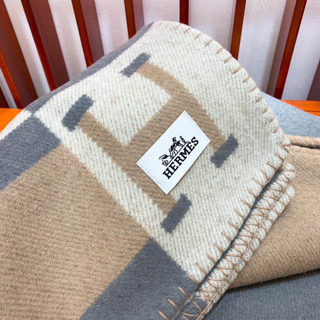 HERMES Blanket
