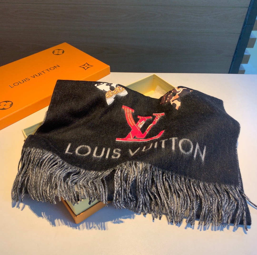 LOUIS VUITTON LV SCARF BE MINDFUL REYKJAVIK