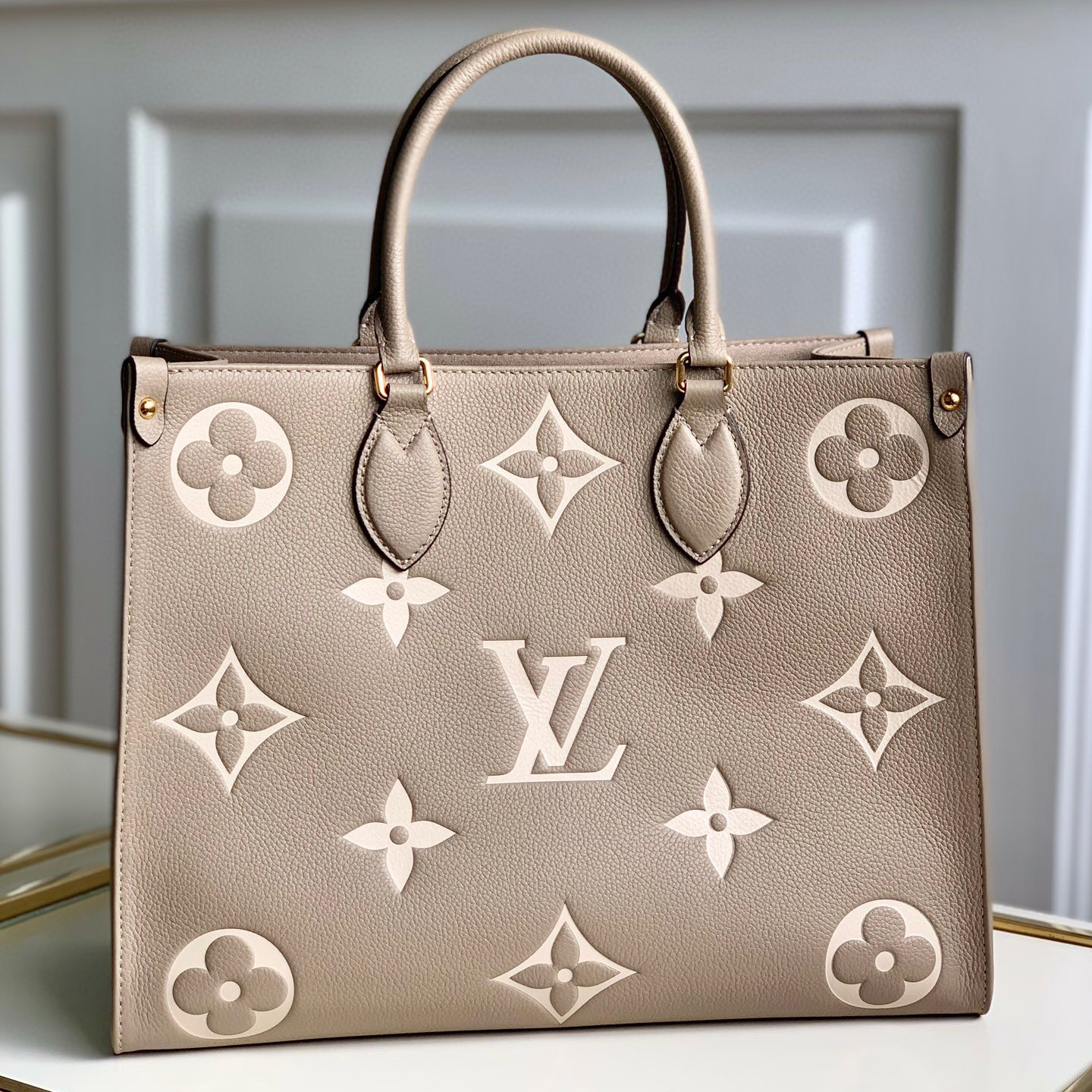 M45494 ONTHEGO MM, Louis Vuitton LV