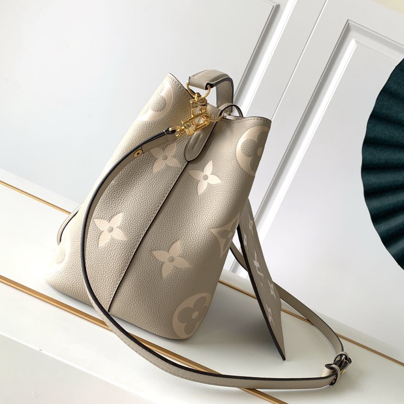 M45555 NÉONOÉ MM, Louis Vuitton LV