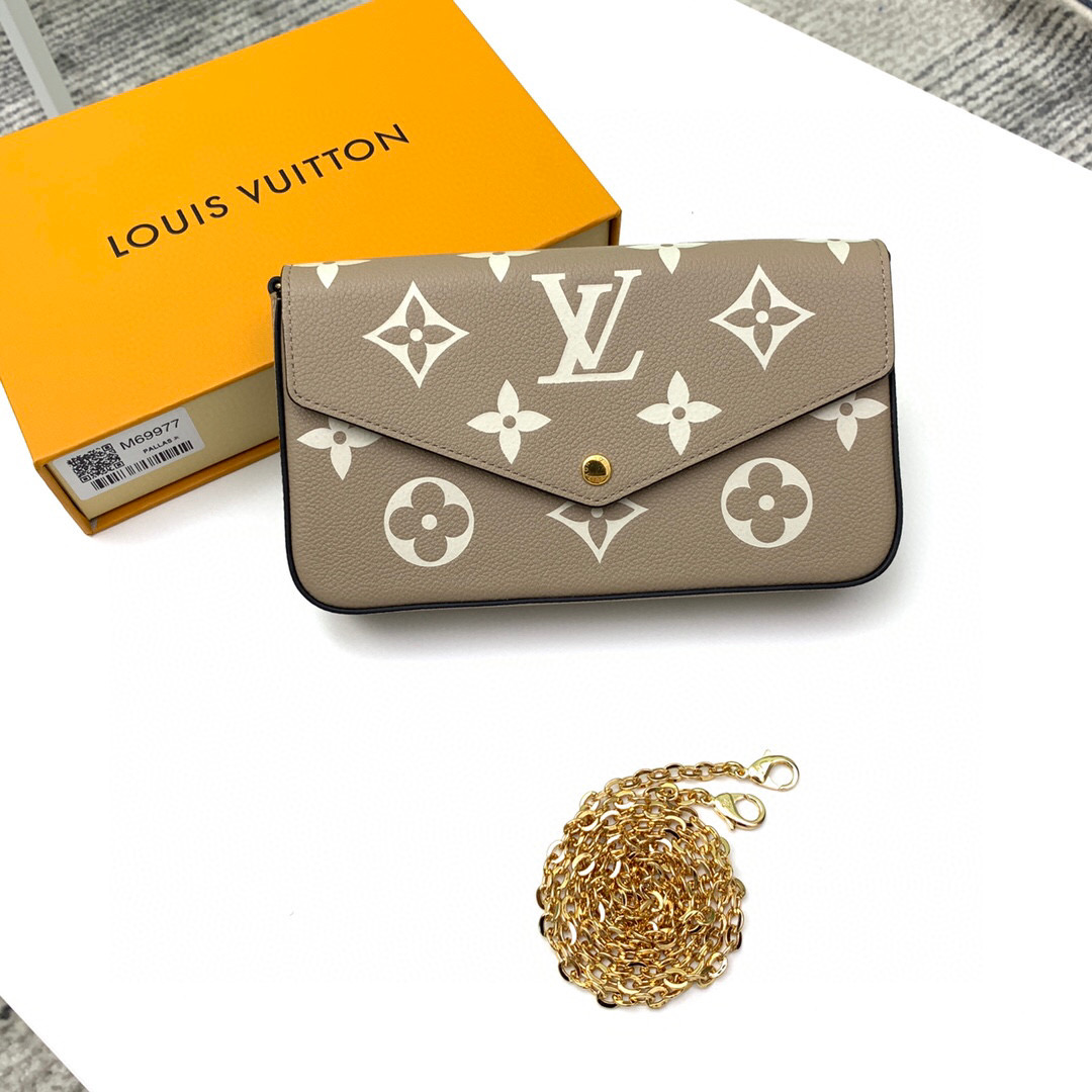 M69977  FÉLICIE POCHETTE, Louis Vuitton LV
