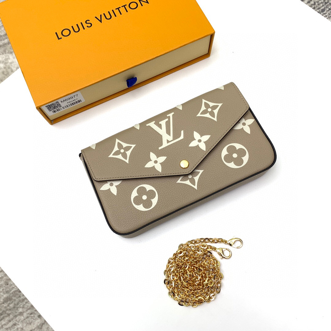 M69977  FÉLICIE POCHETTE, Louis Vuitton LV