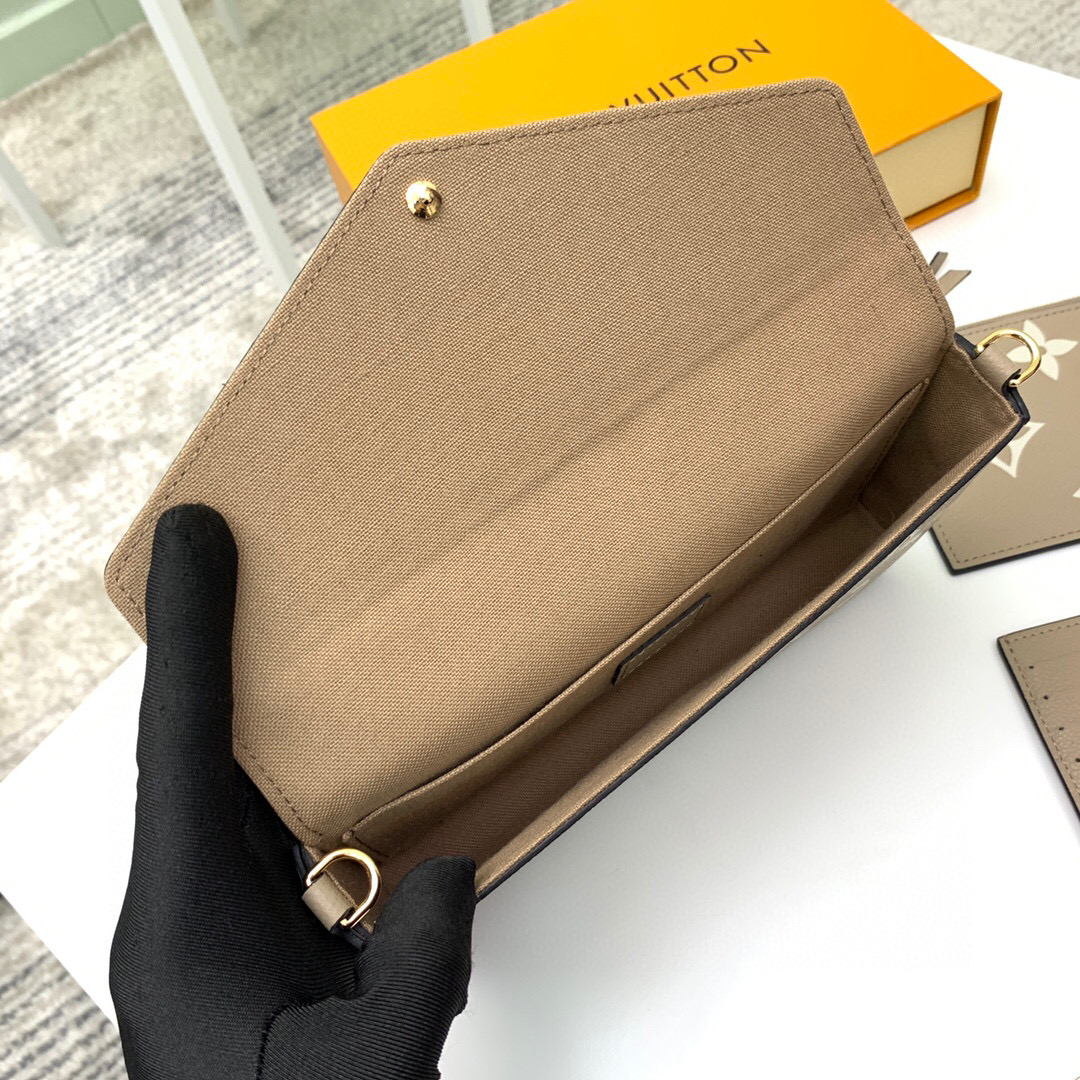 M69977  FÉLICIE POCHETTE, Louis Vuitton LV