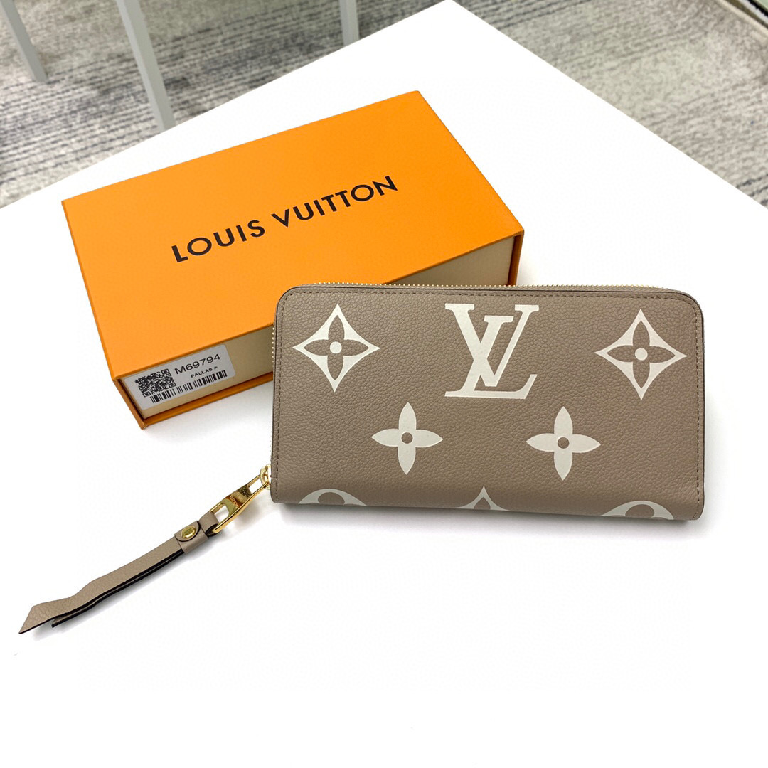 M69794  ZIPPY WALLET, Louis Vuitton LV