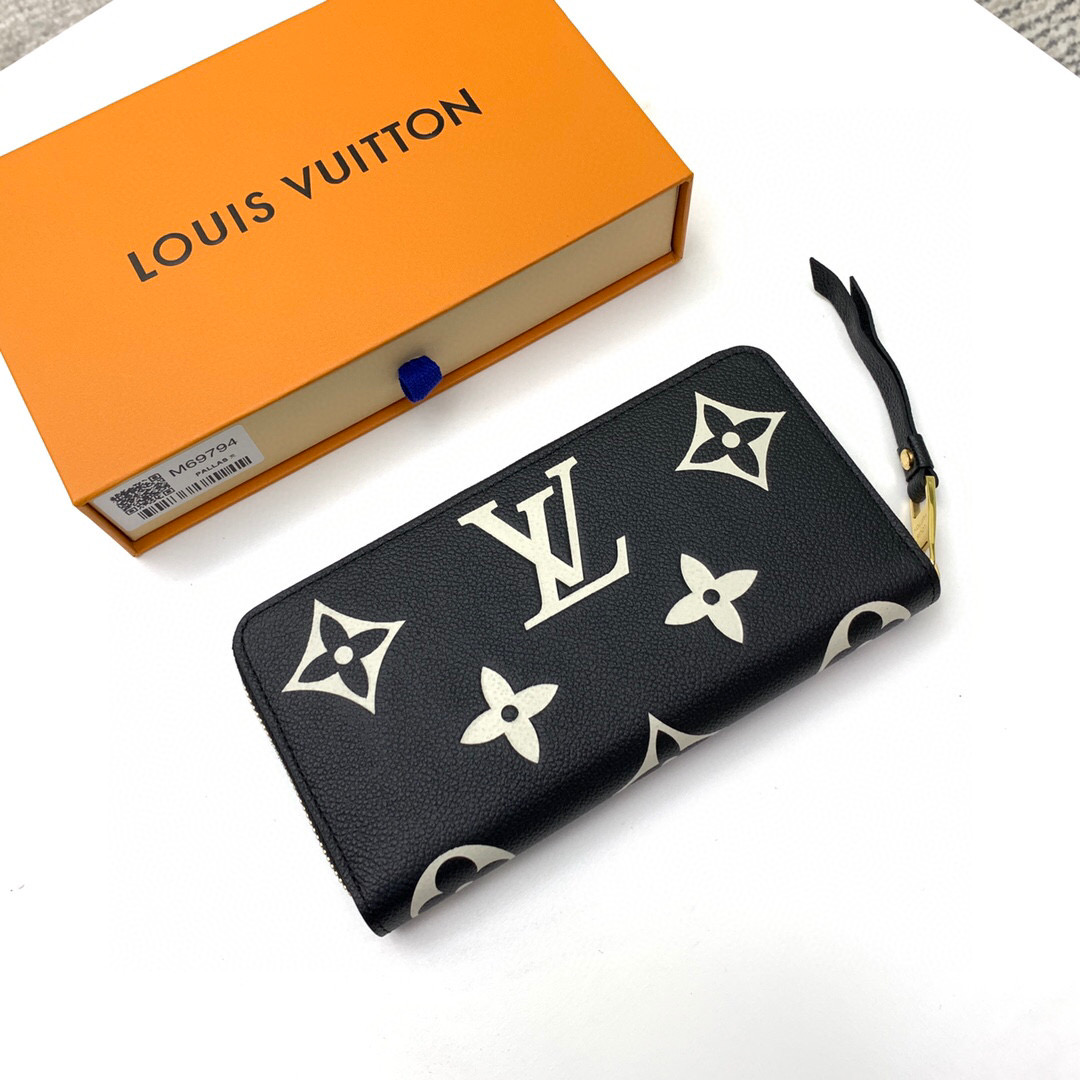 M69794  ZIPPY WALLET, Louis Vuitton LV