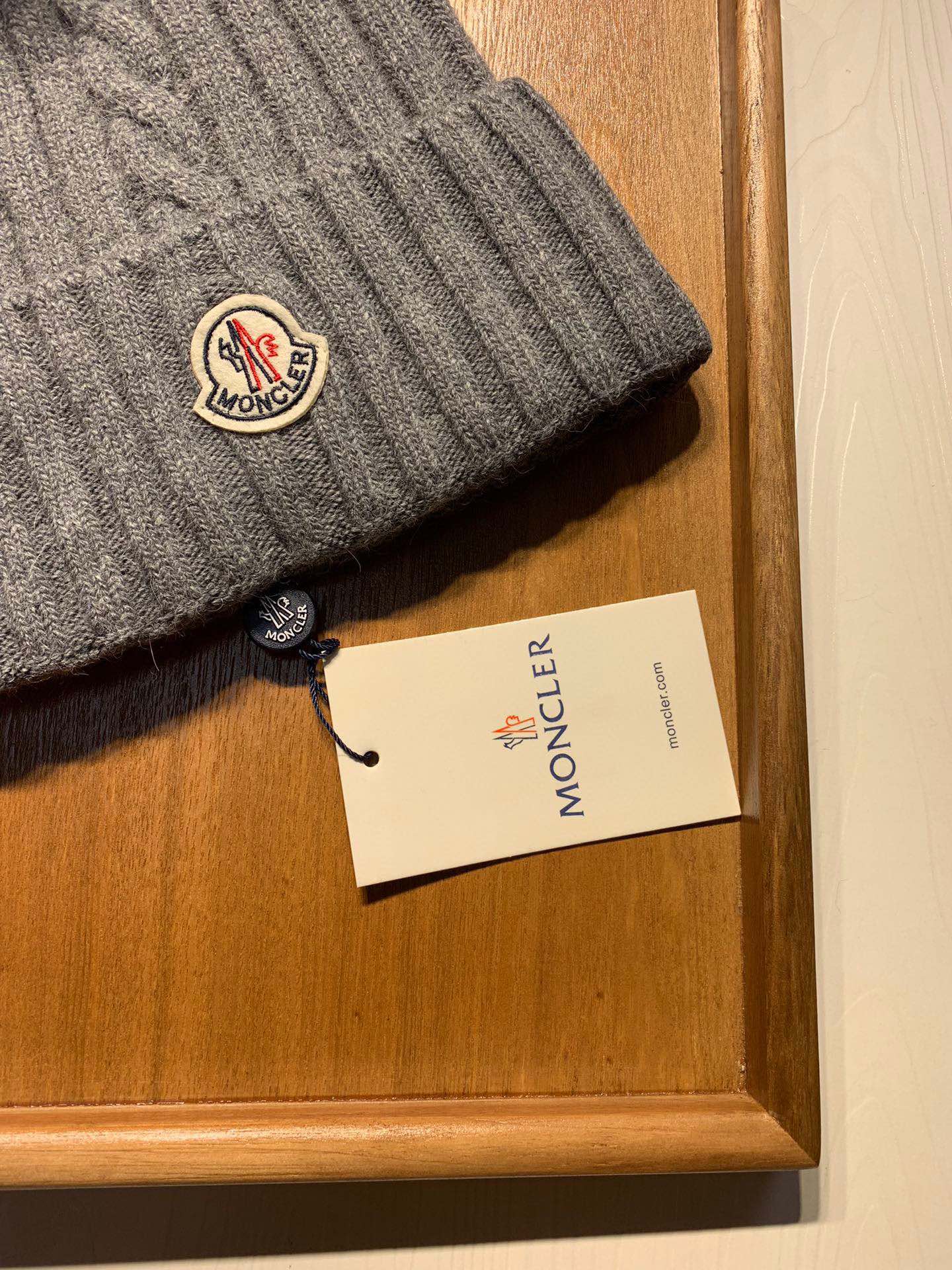 Moncler SKULLIES & BEANIES