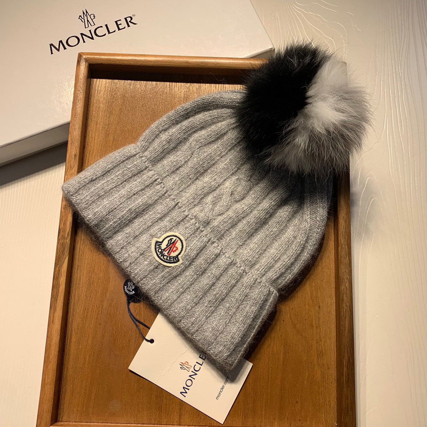 Moncler SKULLIES & BEANIES