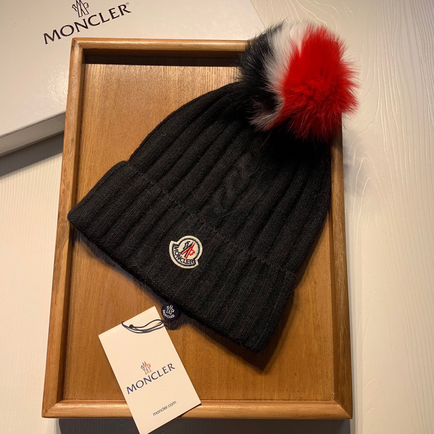 Moncler SKULLIES & BEANIES