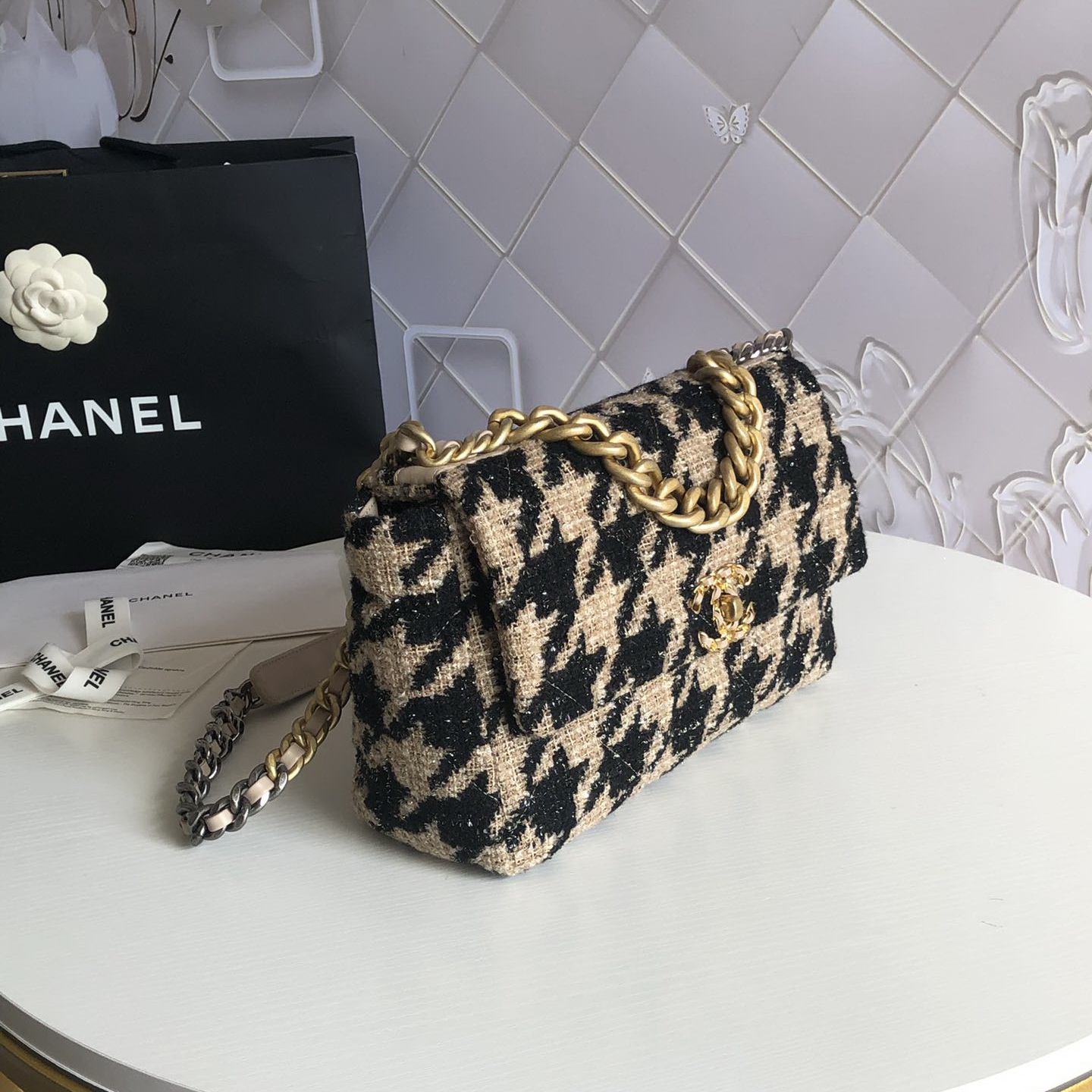 chanel 19 large flap bag