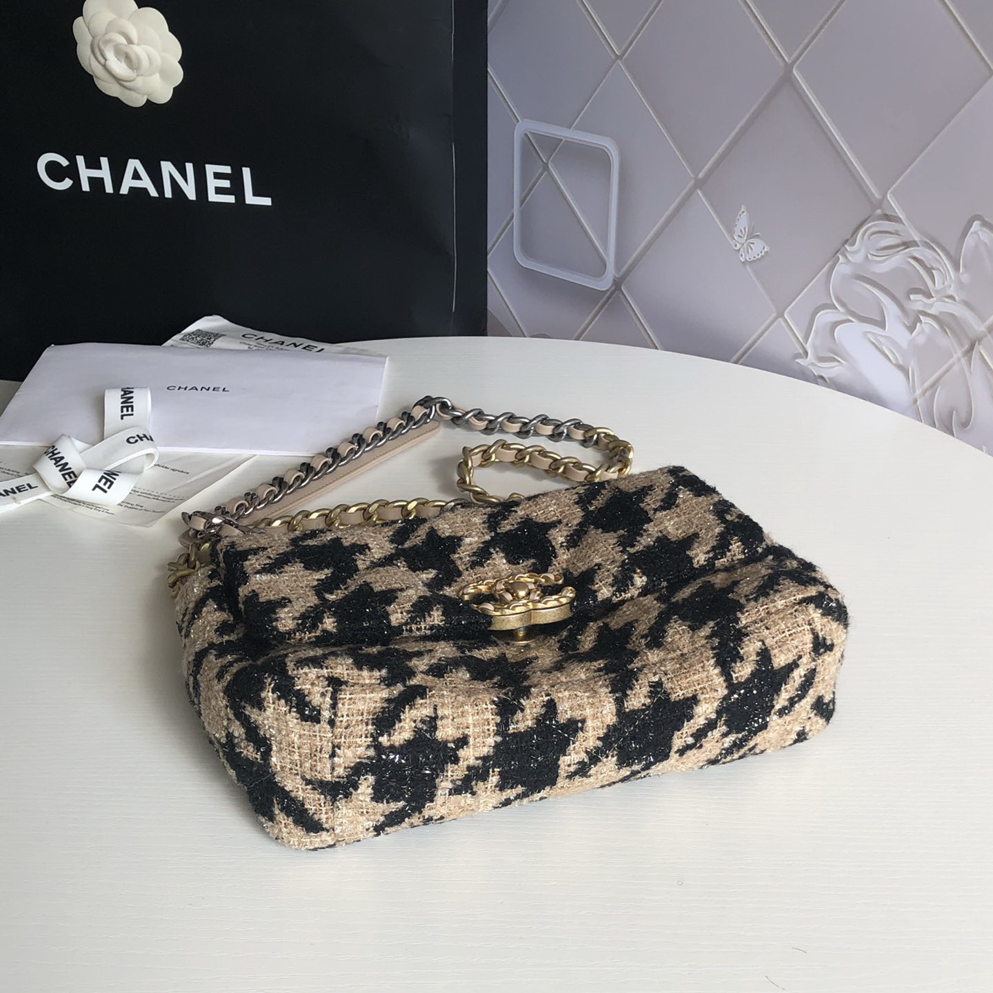 chanel 19 flap bag