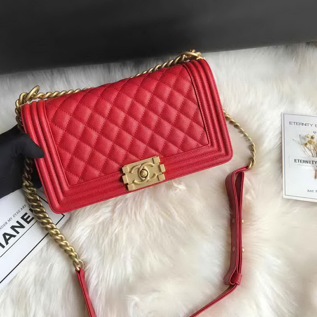 A67086, CHANEL BOY CHANEL HANDBAG, GRAINED CALFSKIN / CAVIAR