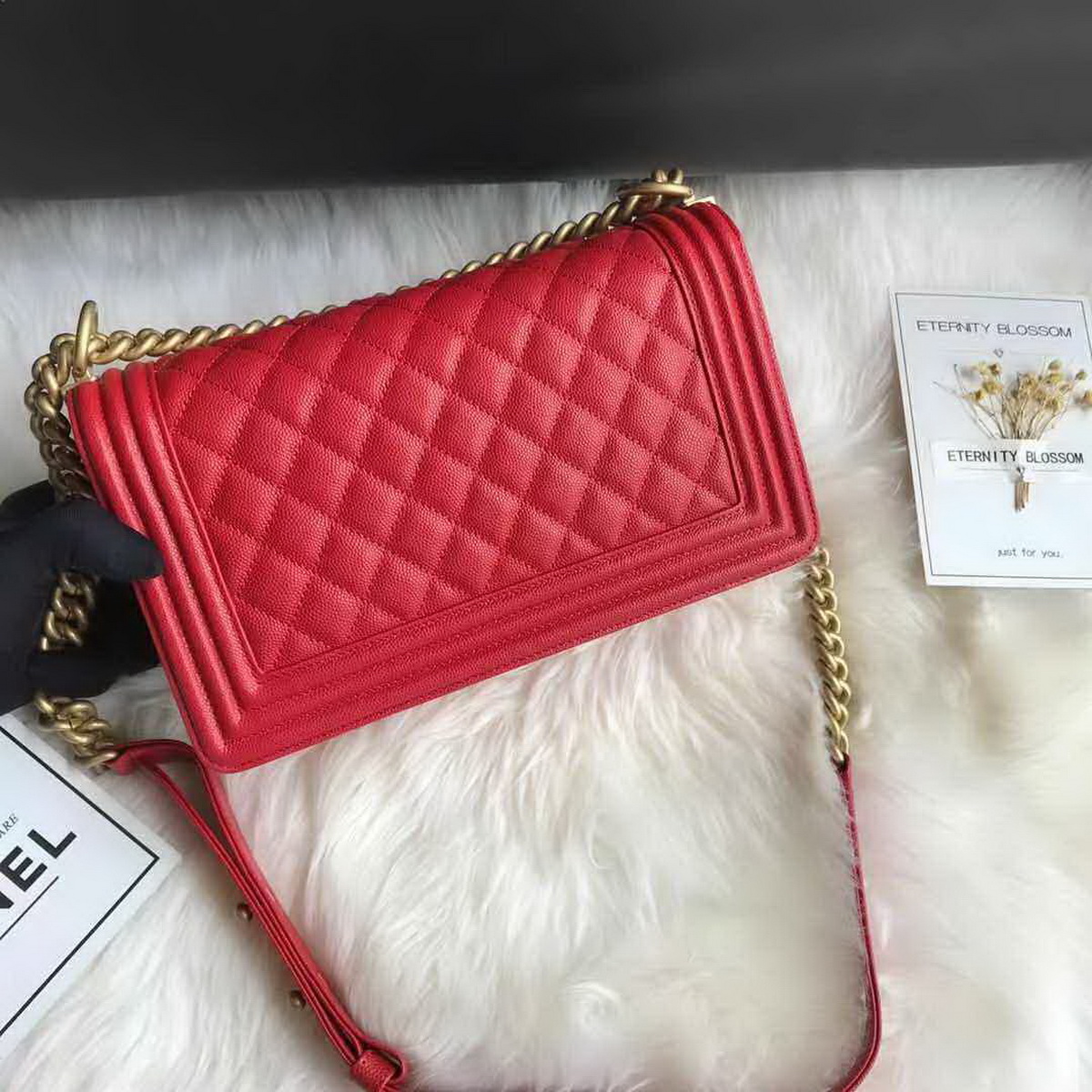 A67086, CHANEL BOY CHANEL HANDBAG, GRAINED CALFSKIN / CAVIAR