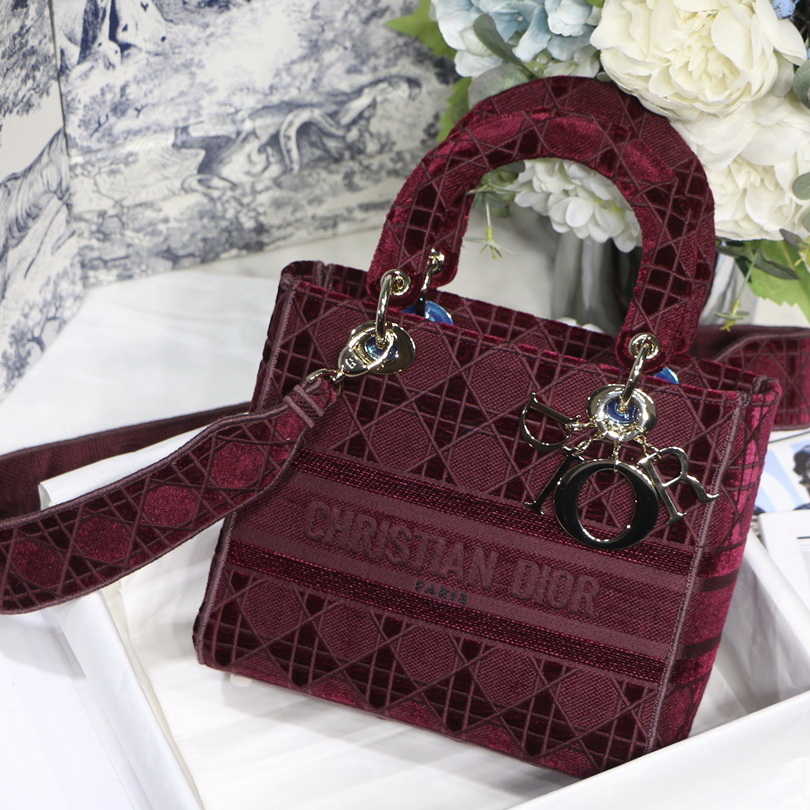 MEDIUM LADY D-LITE BAG