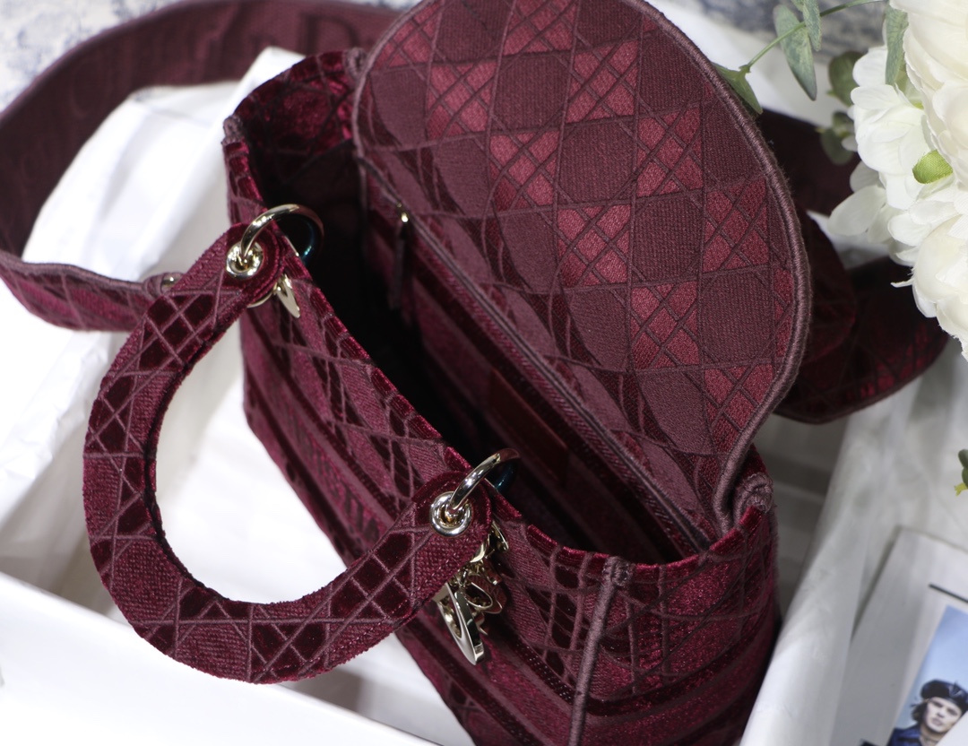 MEDIUM LADY D-LITE BAG