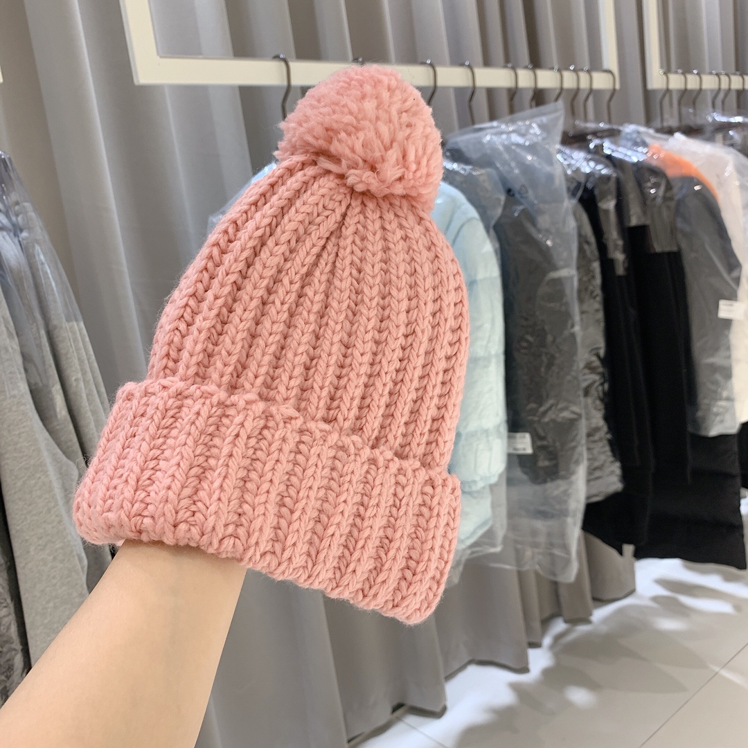 Skullies & Beanies, Hats, GUCCI