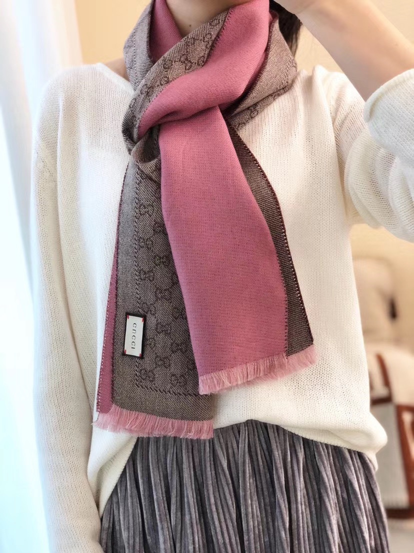 GUCCI SCARVES