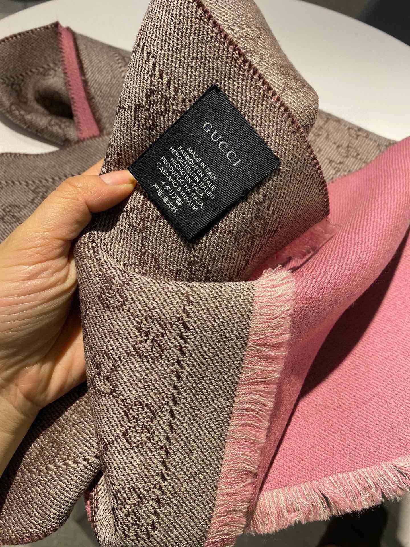 GUCCI SCARVES