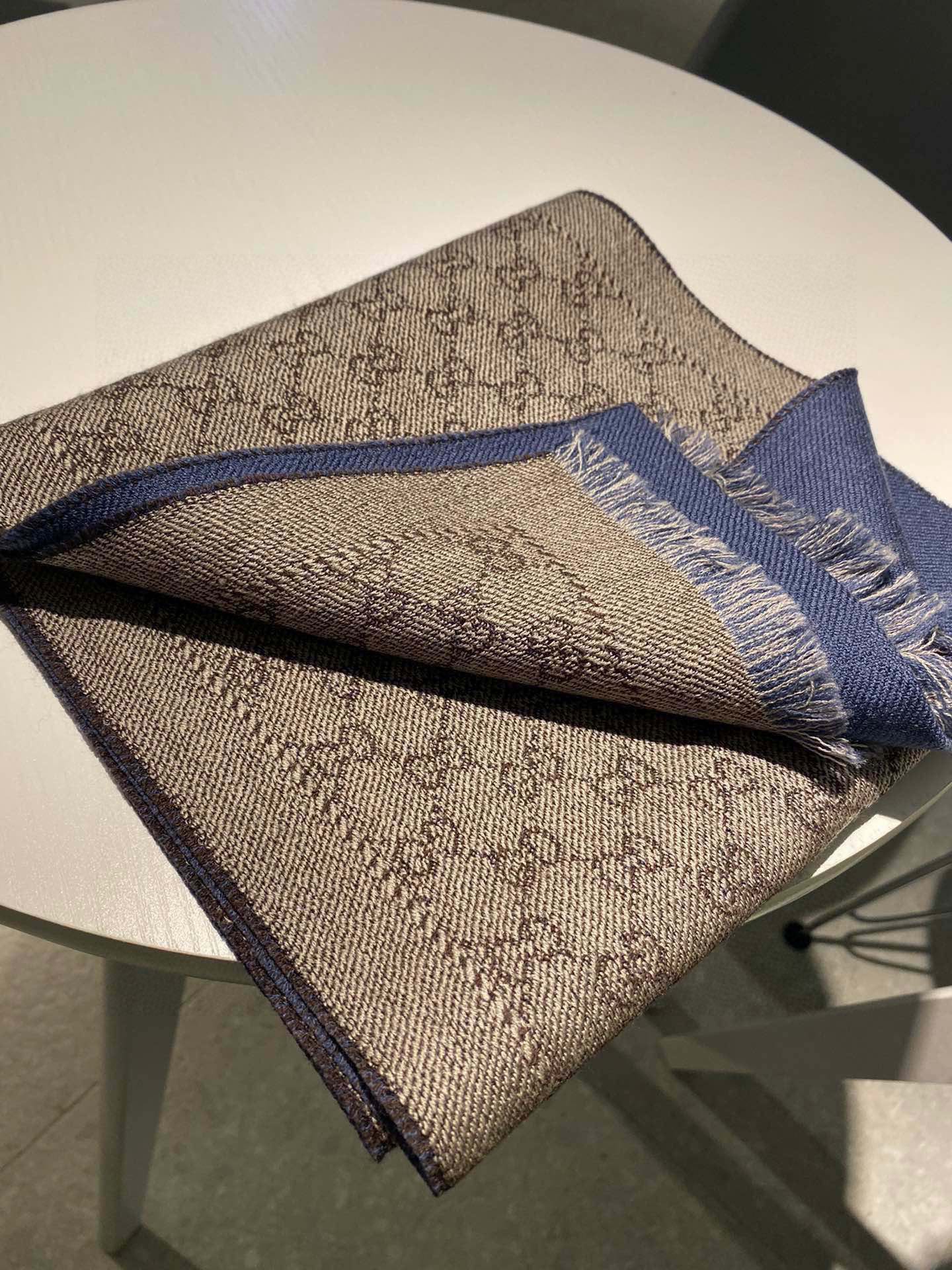 GUCCI SCARVES