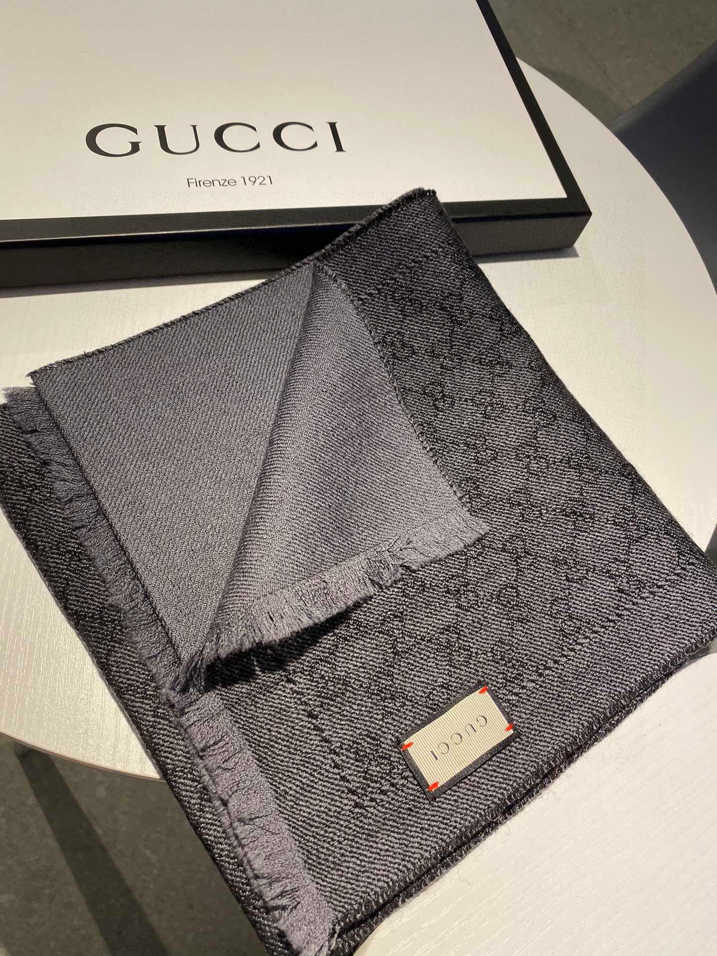 GUCCI SCARVES