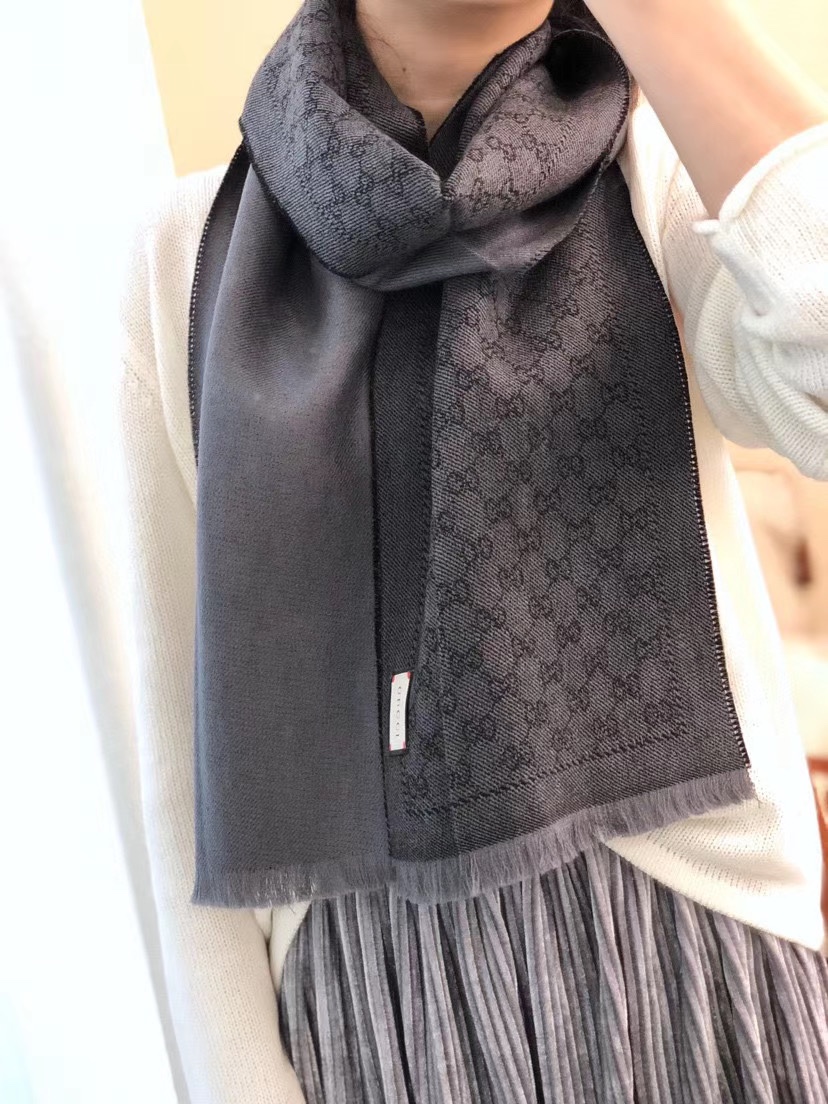 GUCCI SCARVES