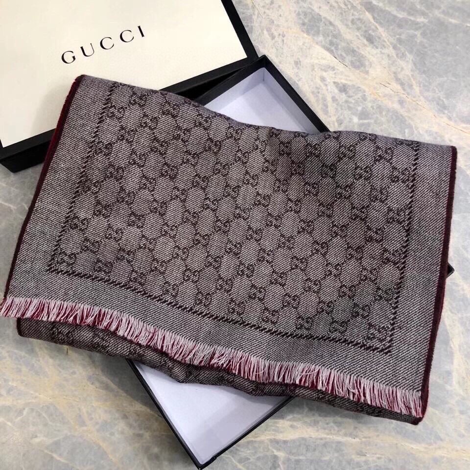 GUCCI SCARVES