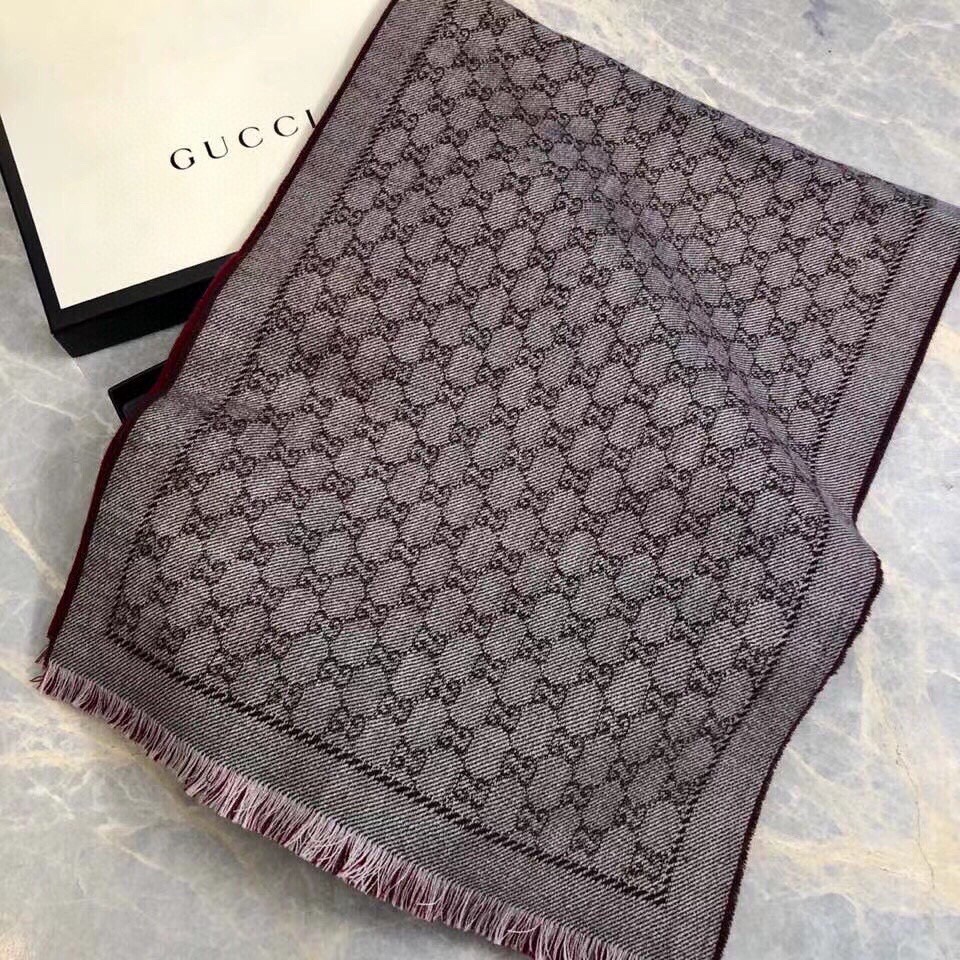 GUCCI SCARVES