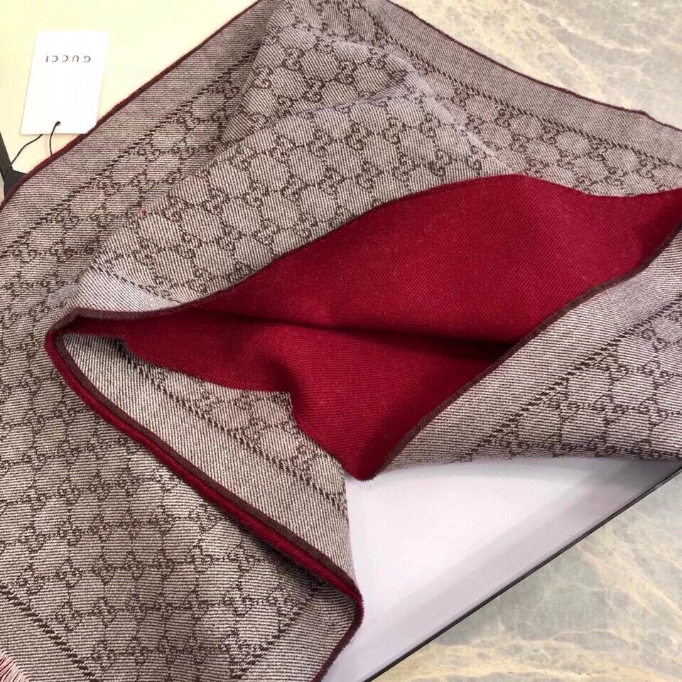 GUCCI SCARVES