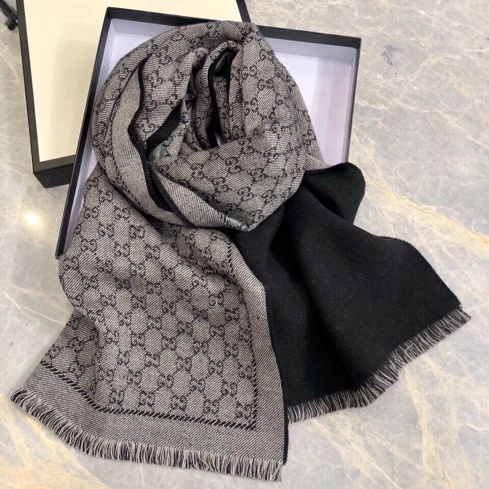 GUCCI SCARVES