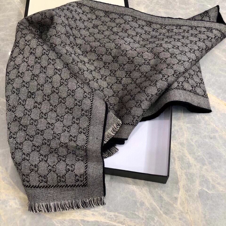 GUCCI SCARVES
