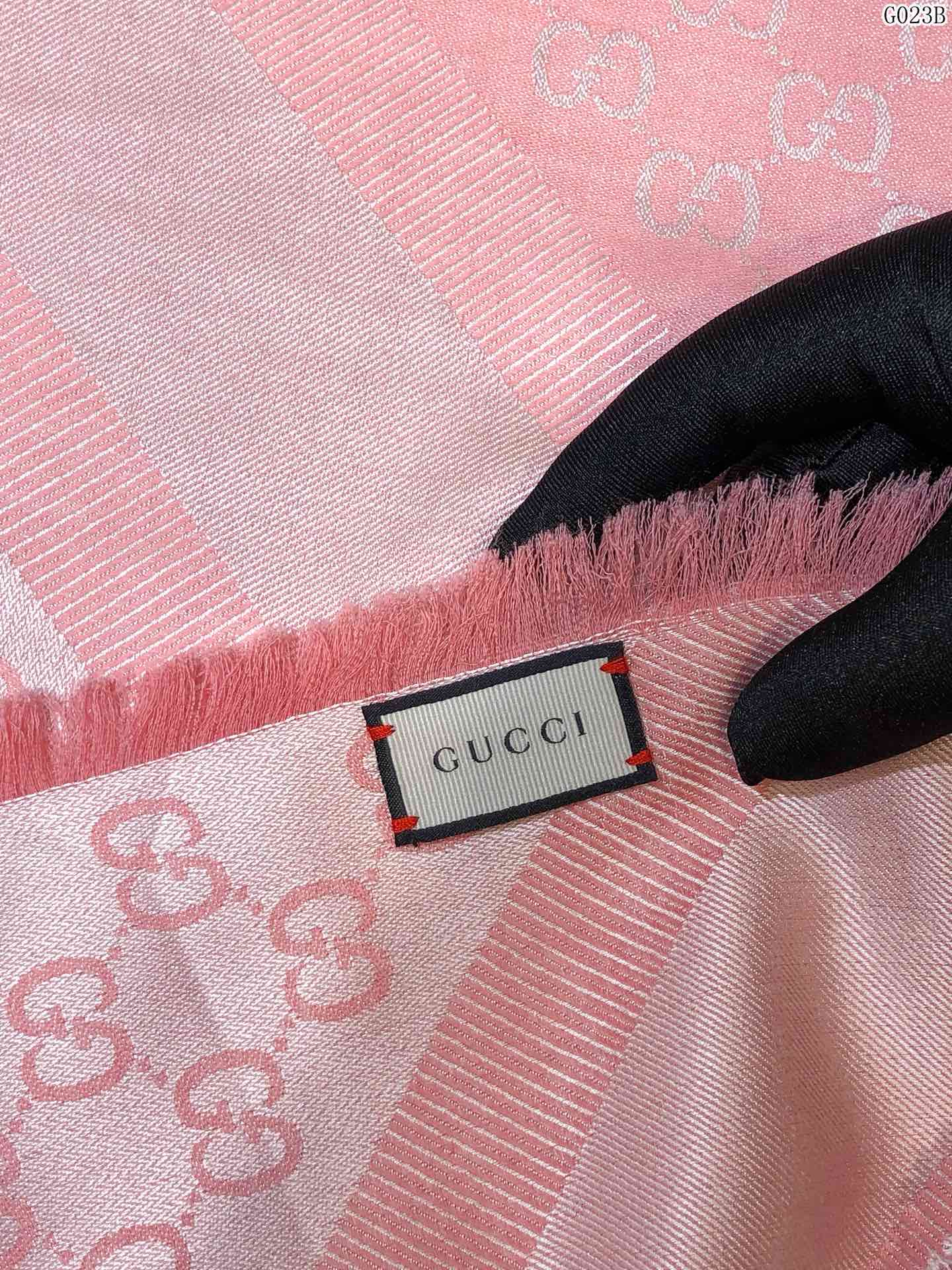 GUCCI SCARVES