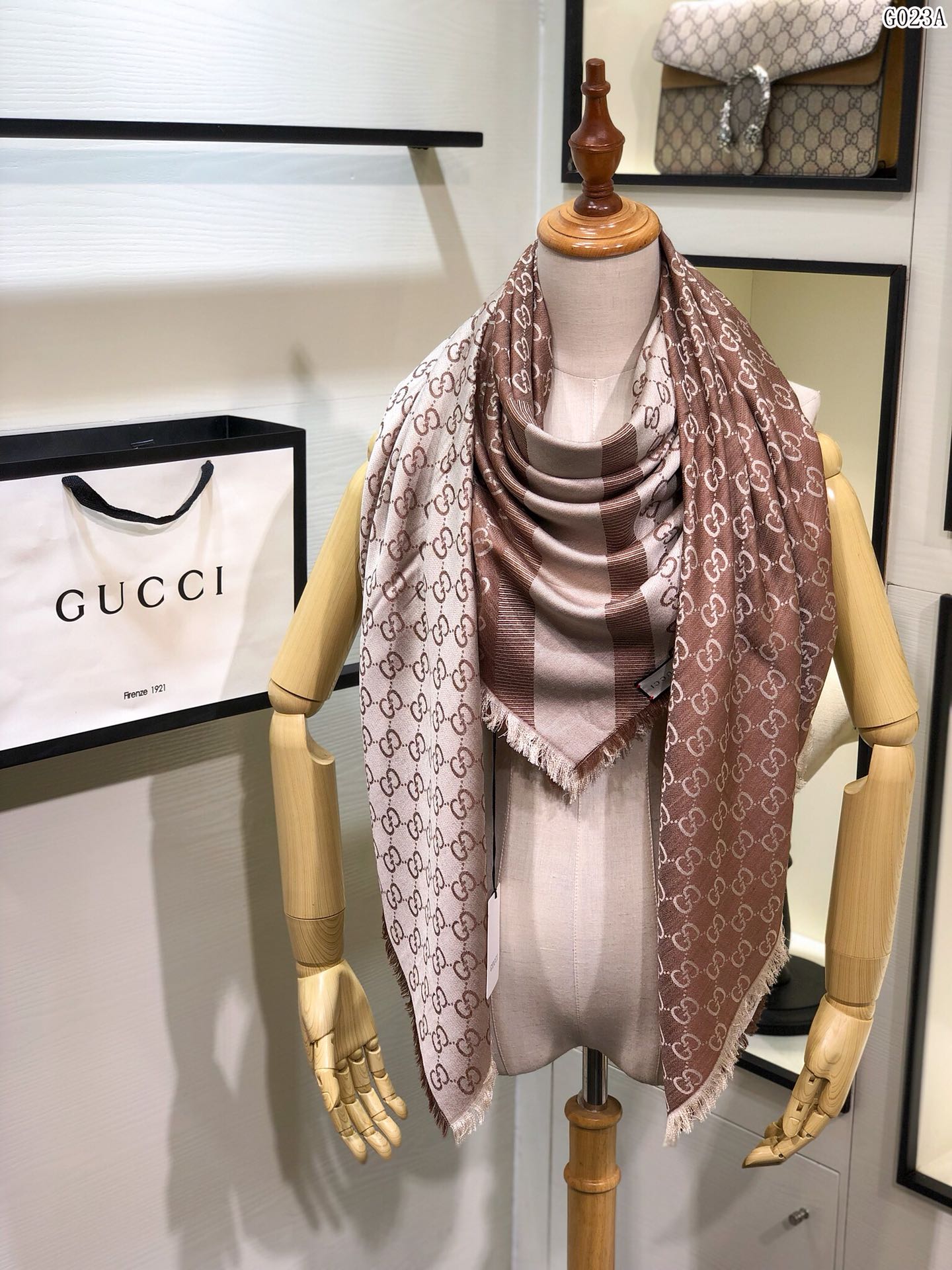 GUCCI SCARVES